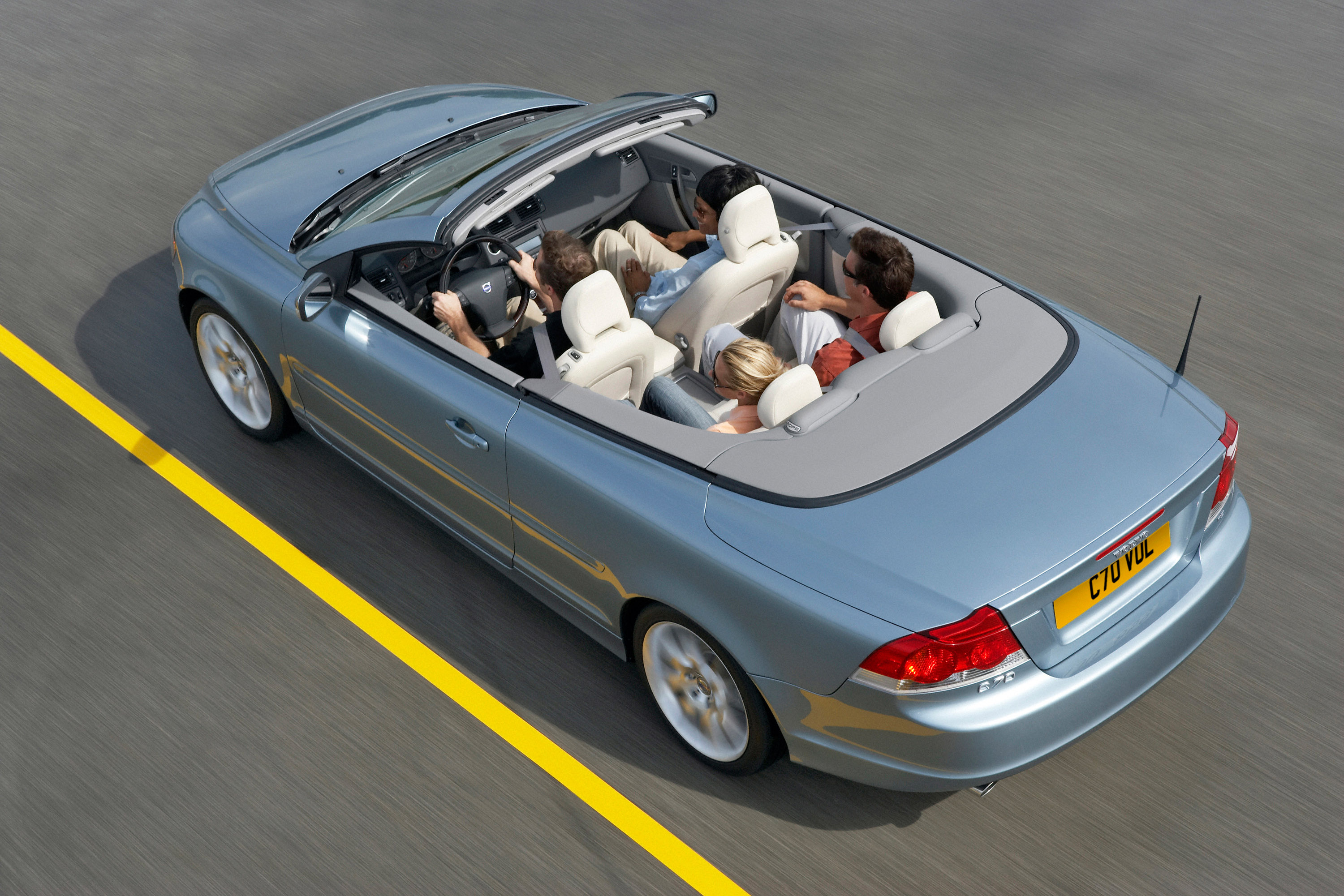 Volvo C70 2006