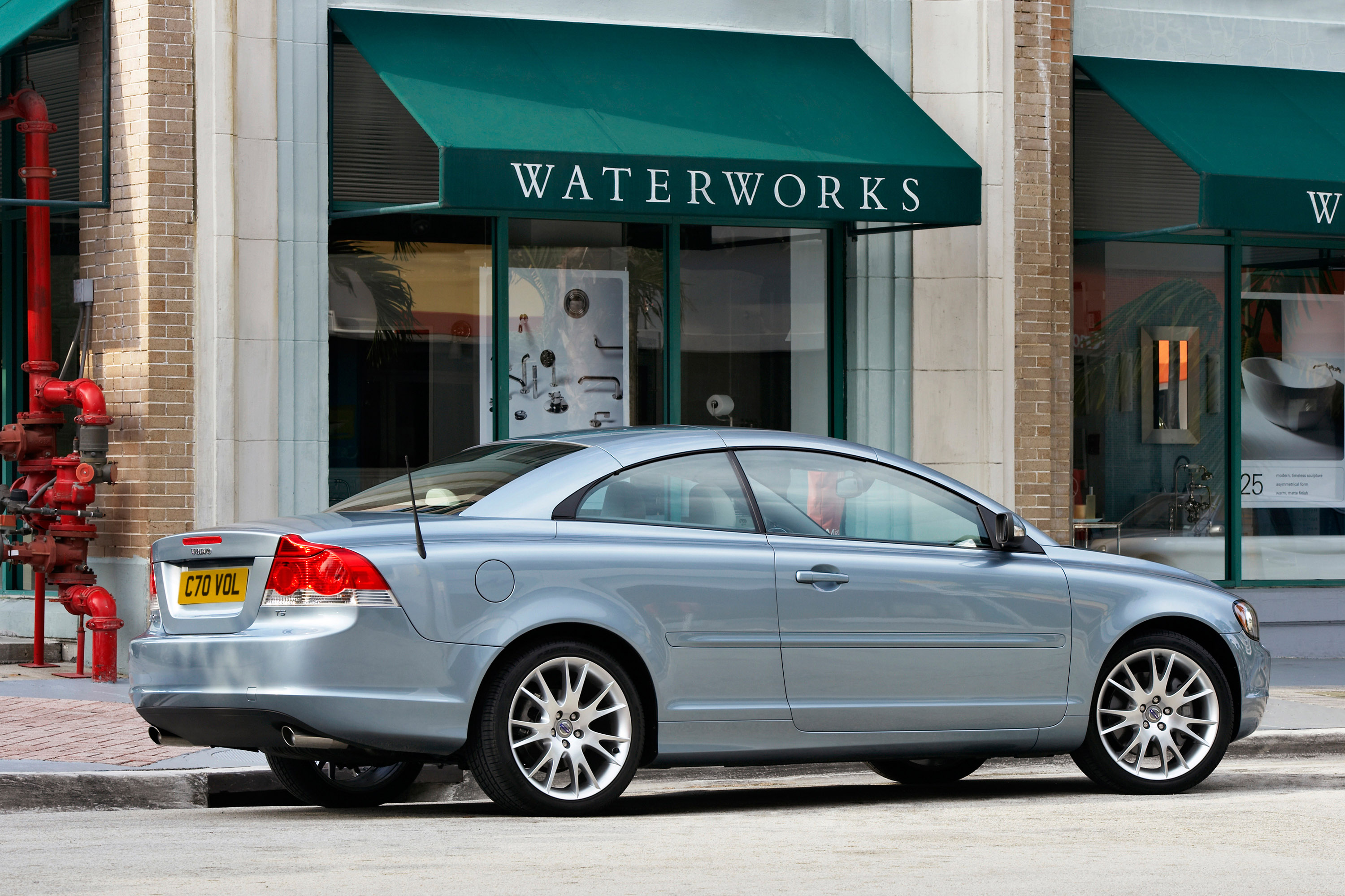 Volvo C70 2006