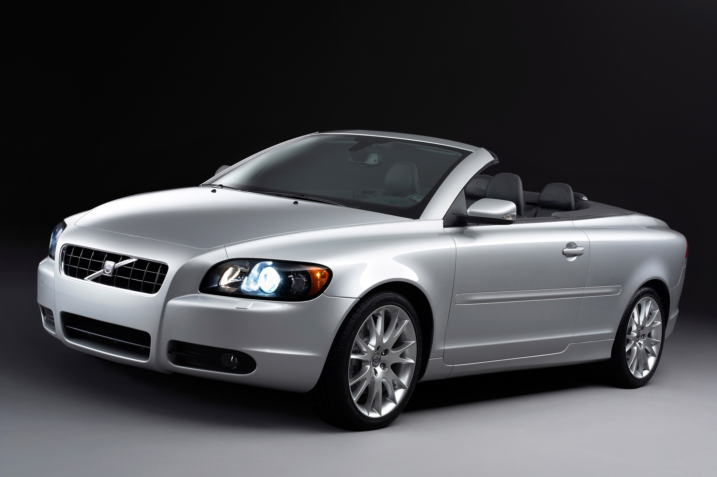 Volvo C70 2006