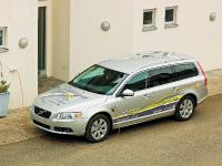 Volvo V70 Plug-in hybrid (2009) - picture 5 of 6