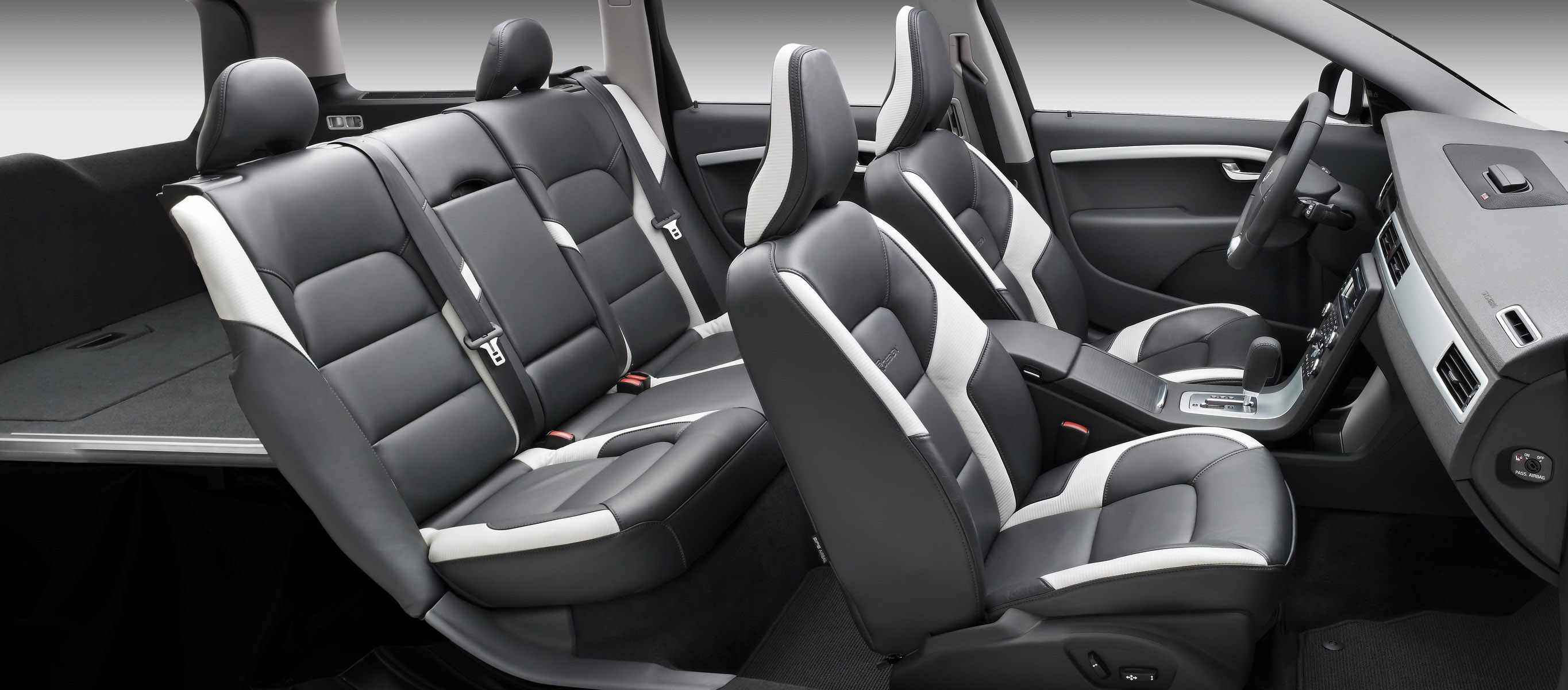 Volvo V70 R-DESIGN