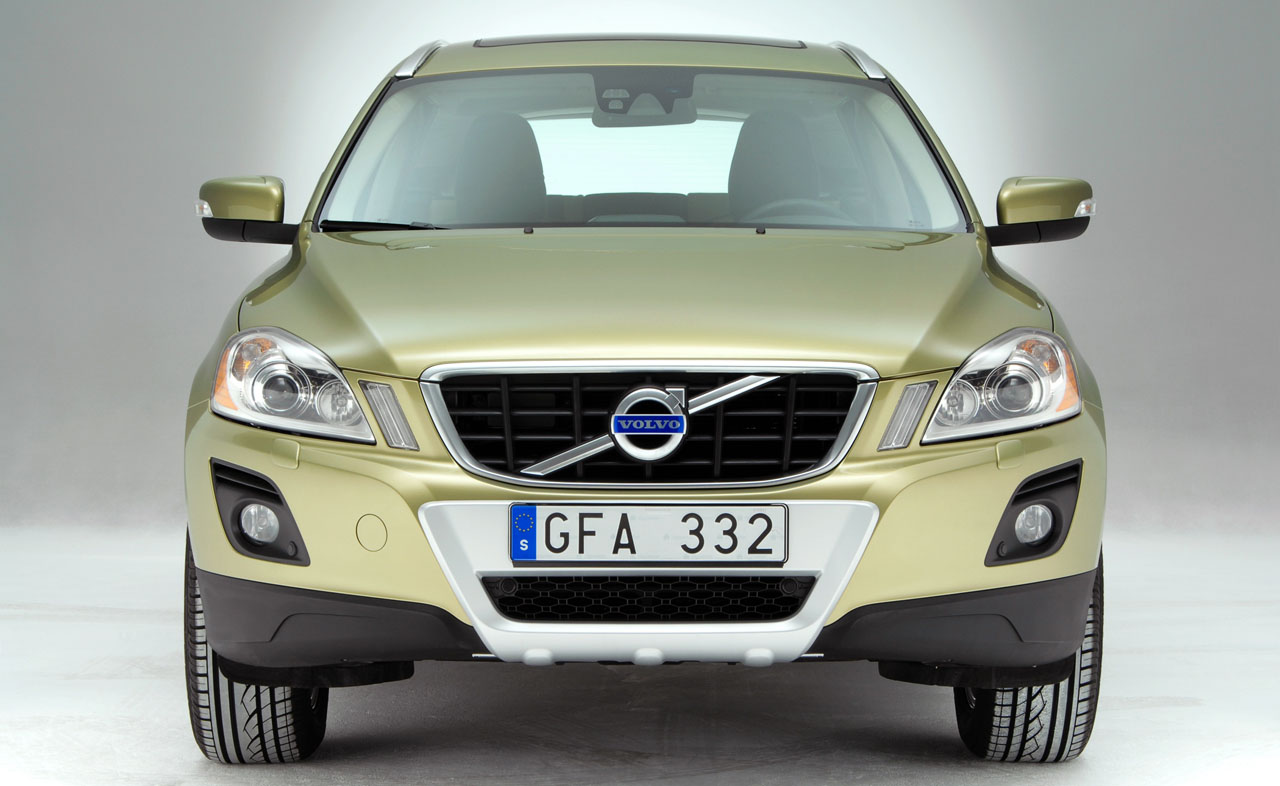 Volvo XC60 Goes On Tour