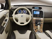 Volvo XC60 (2009) - picture 2 of 29