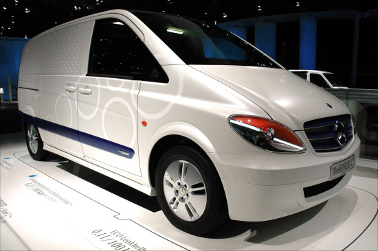 Mercedes Vito BlueEfficiency has frugal diesel and aerodynamic body Mercedes Vito BlueEfficiency has frugal diesel and aerodynamic body