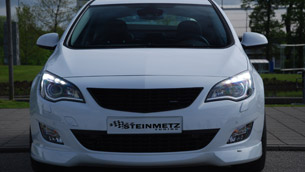 Opel Astra J refined by Steinmetz