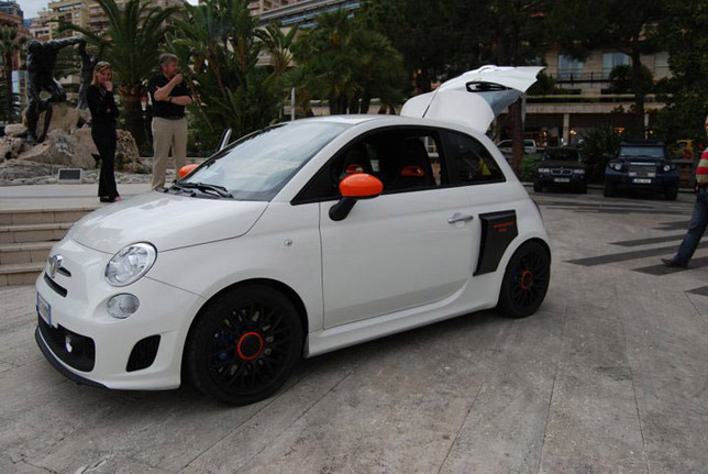 Aznom Fiat 500 Aznom Fiat 500