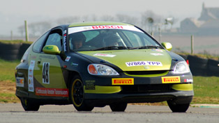 oaktec honda insight hybrid rally car