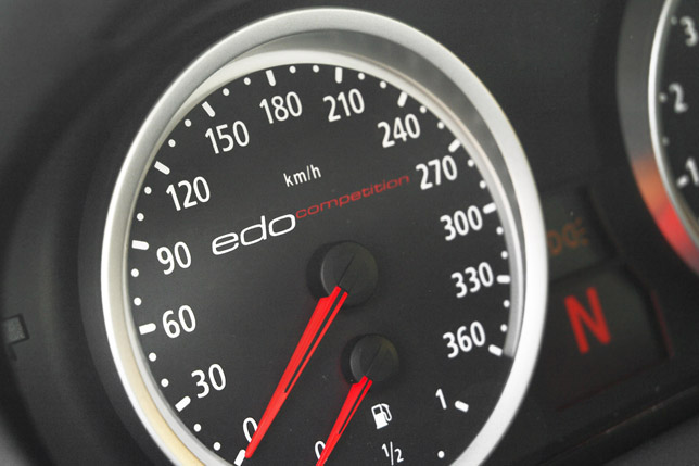 Edo BMW M5 E60 Dark Edition Edo BMW M5 E60 Dark Edition Speedometer