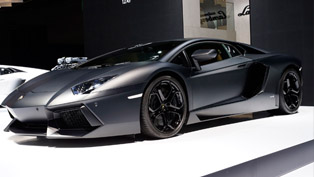 lamborghini aventador lp700-4 at the 2011 frankfurt