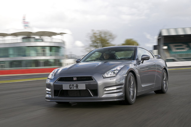 2012 Nissan GT-R 2012 Nissan GT-R