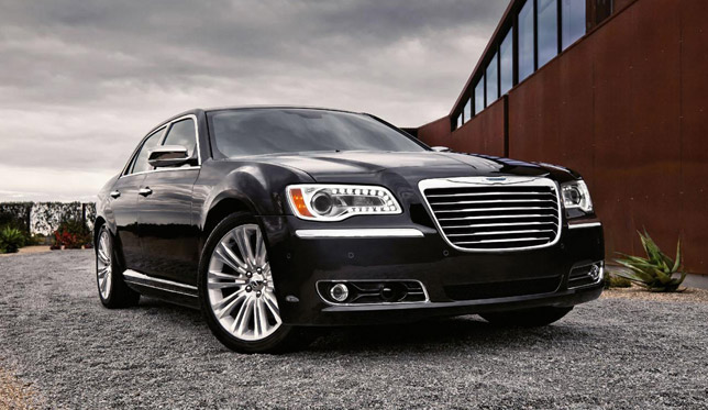 2011 Chrysler 300 2011 Chrysler 300 - Front Angle