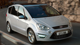 2011 ford c-max price - £17 445