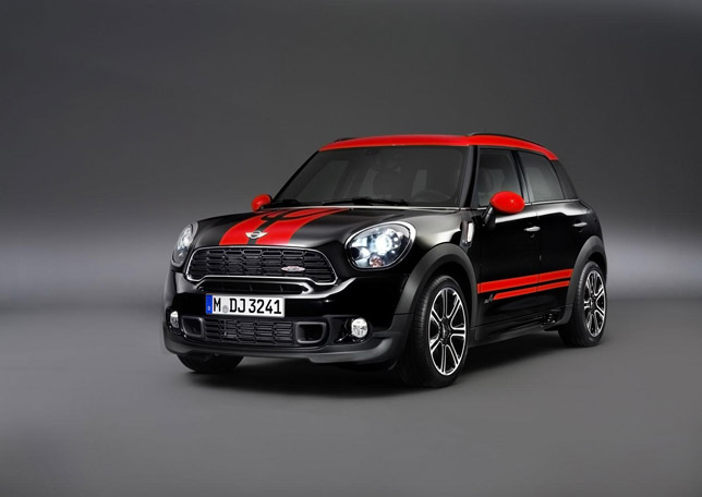 2013 MINI Countryman John Cooper Works 2013 MINI Countryman John Cooper Works