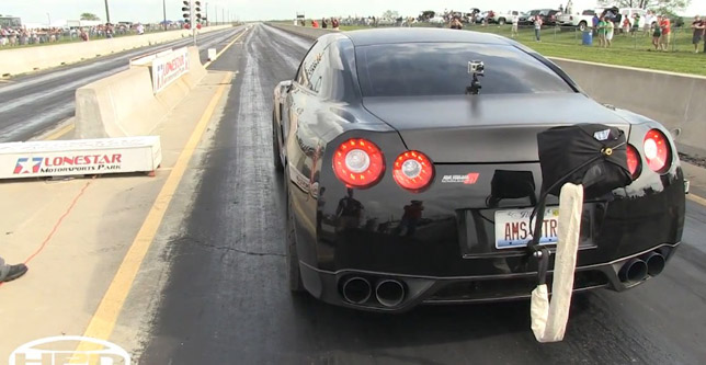 AMS Nissan GT-R AMS Nissan GT-R