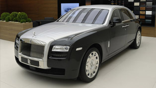2012 geneva motor show: rolls-royce ghost two-tone