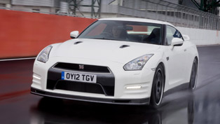 nissan gt-r track pack - less is more