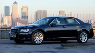 chrysler 300c uk price 