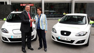 seat leon twindrive hybrid and seat e-altea xl to conquer barcelona  
