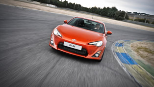 vehicle dynamics international awards: toyota 86 - car of the year 2012 