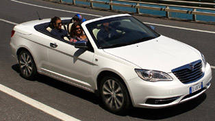 2013 lancia flavia convertible: expression of italian way of life