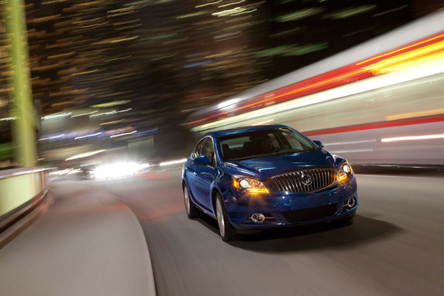 Buick Verano Turbo (2013) Buick Verano Turbo (2013)