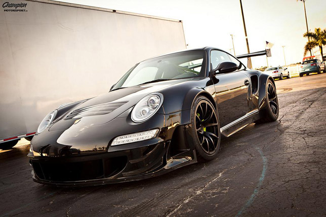 Champion Motorsports Porsche 911 RSR Champion Motorsports Porsche 911 RSR