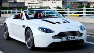 global debut for aston martin v12 vantage roadster  