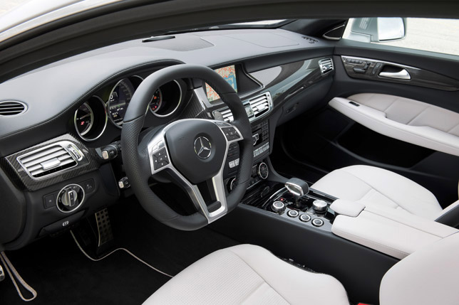 Mercedes-Benz CLS 63 AMG Shooting Brake Interior Mercedes-Benz CLS 63 AMG Shooting Brake Interior
