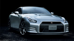 2013 nissan gt-r: elevated performance 