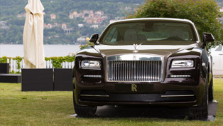 rolls-royce wraith makes italian debut by lake como 