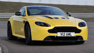2014 aston martin v12 vantage s - 0-100 km/h in 3.9 seconds