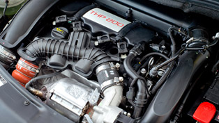 peugeot 1.6 thp - engine of the year in 1.4 liter to 1.8 liter category