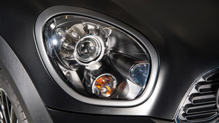 2014 mini countryman black knight se teased