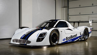 ford introduces new ecoboost race engine at 24 hours of daytona