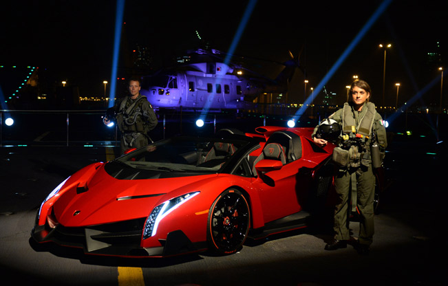 Lamborghini-Veneno-Roadster-Public-Debut-medium Lamborghini-Veneno-Roadster-Public-Debut-medium