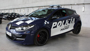 two renault megane rs cars for the madrid police