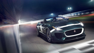 jaguar f-type project 7 makes dynamic debut at le mans classic 