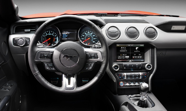 2015-Ford-Mustang_651 2015-Ford-Mustang_651