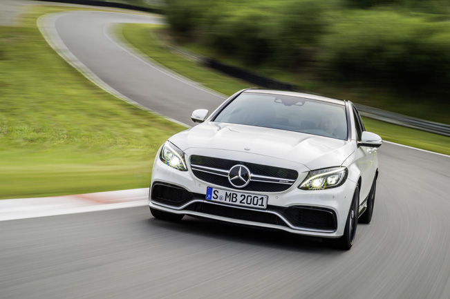Mercedes-AMG-C-63-651