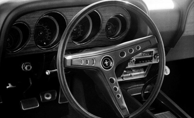 1970-Ford-Mustang-inside_651