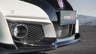 new honda civic type r images reveal genuine aggression