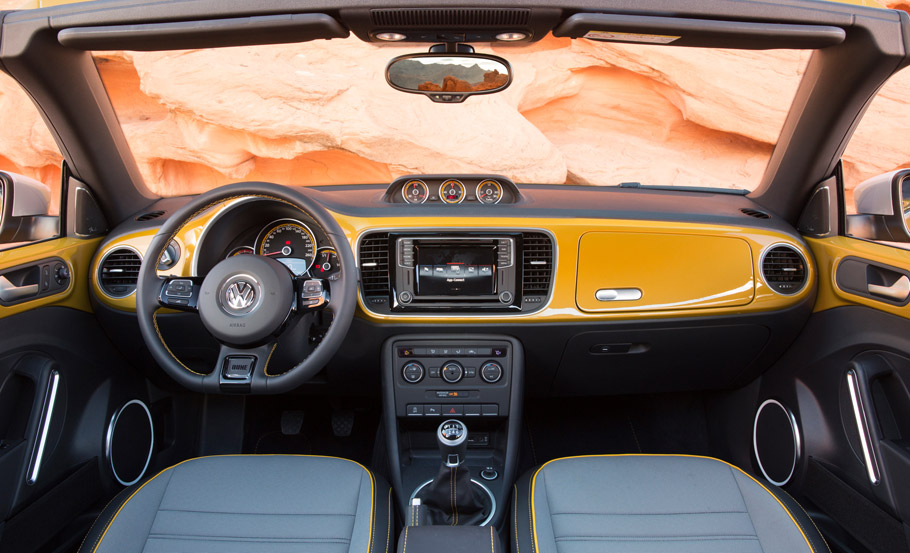2016 Volkswagen Beetle Dune