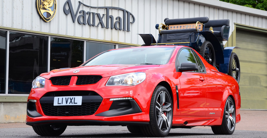 Vauxhall VXR8 Maloo LSA and 1903 Vauxhall 5HP front view