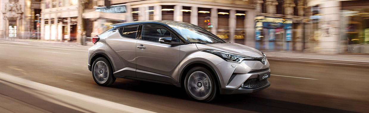 Toyota C-HR side view