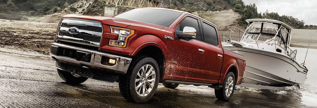 2017 Ford F-150 front view
