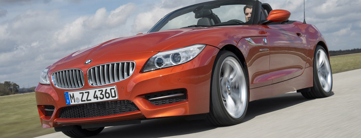2016 BMW Z4 E89 sDrive35 in Valencia Orange Metallic side view
