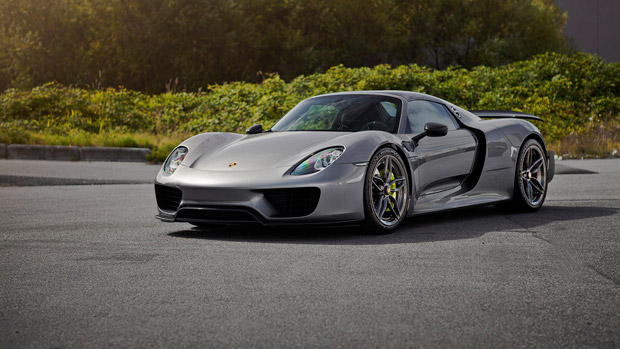 Porsche 918 Spyder looks meaner with set of attractive new wheels