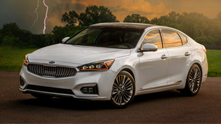 the second generation kia cadenza offers more engaging driving experience and enhanced styling
