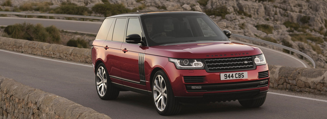 2017 Range Rover SVAutobiography Dynamic front view