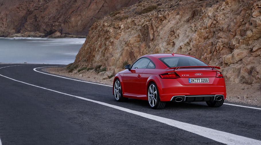 2017 Audi TT RS 400PS